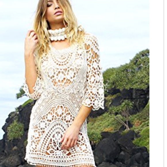 Other - Beautiful women beach cover up